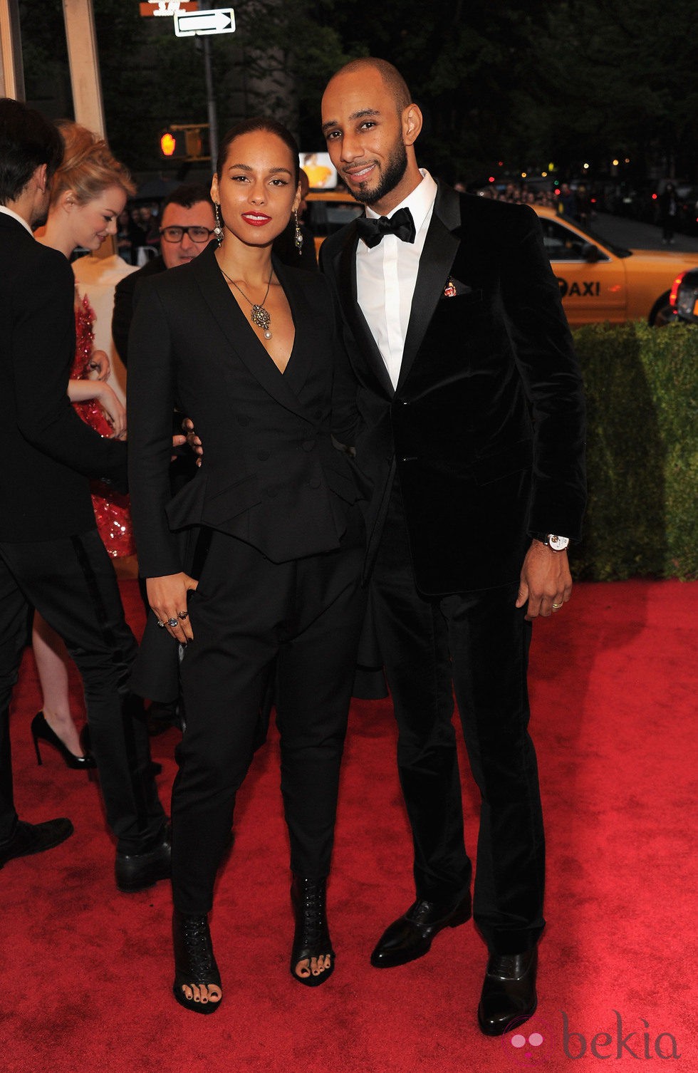 Alicia Keys y Swizz Beatz en la alfombra roja de la Gala del MET 2012