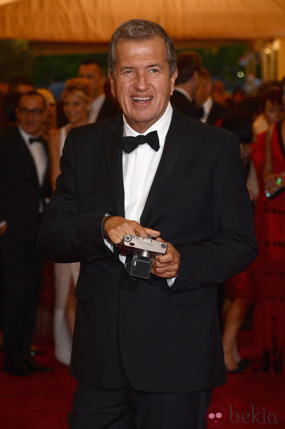 Mario Testino en la alfombra roja de la Gala del MET 2012