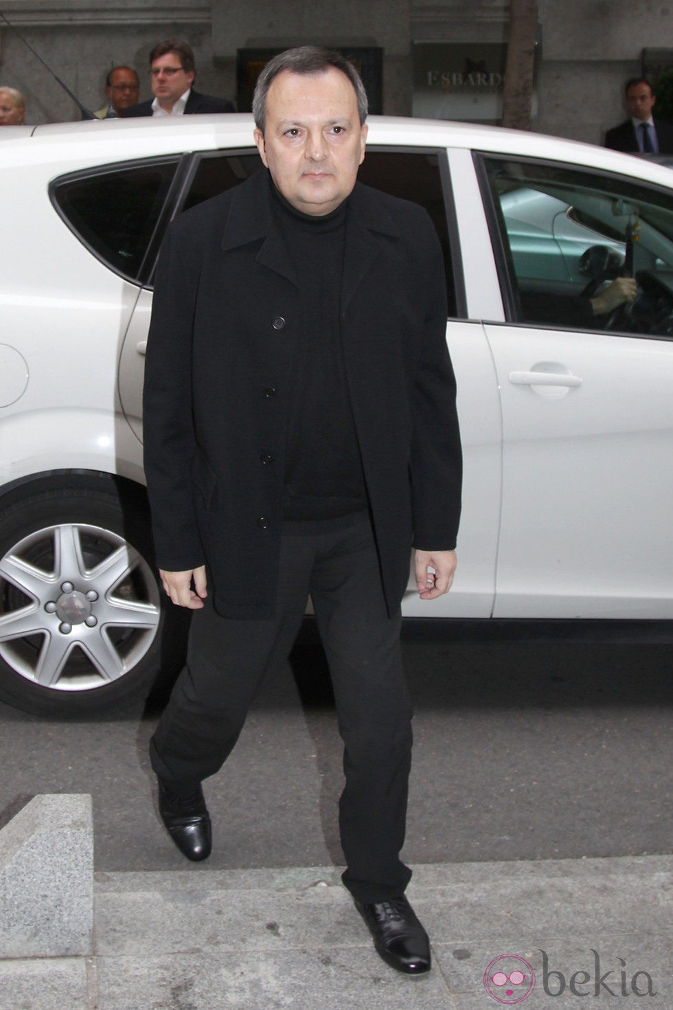 Octavio Acebes en el funeral de José Manuel Torrontegui Fierro