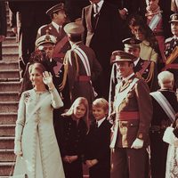 Los Reyes Juan Carlos y Sofía a la salida del Te Deum de exaltación del Rey