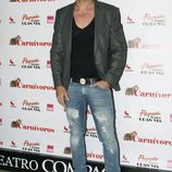 Michel Olivares en el estreno de 'Carnívoros'