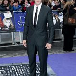 Jonny Lee Miller en el estreno de 'Dark Shadows' en Londres