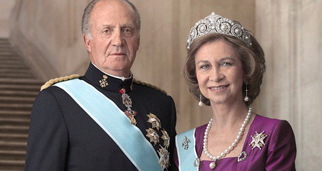 Foto oficial de los Reyes de España