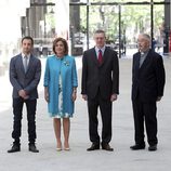 Alejandro Amenábar y Ana Botella, Alberto Ruiz Gallardón y el Padre Garralda en la entrega de las Medallas de Madrid