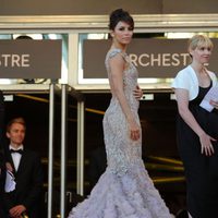 Eva Longoria presume de vestido en la apertura del Festival de Cannes 2012