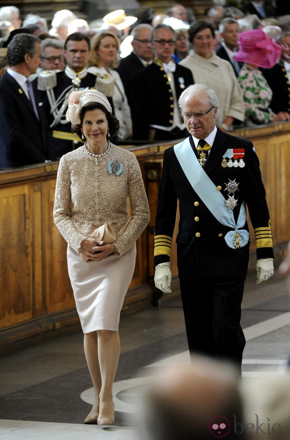 Los Reyes de Suecia en el bautizo de la Princesa Estela