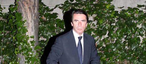 José María Aznar en el tanatorio de María Ángeles Sandoval, Pitina