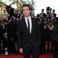 Robert Pattinson en la alfombra roja de Cannes 2012