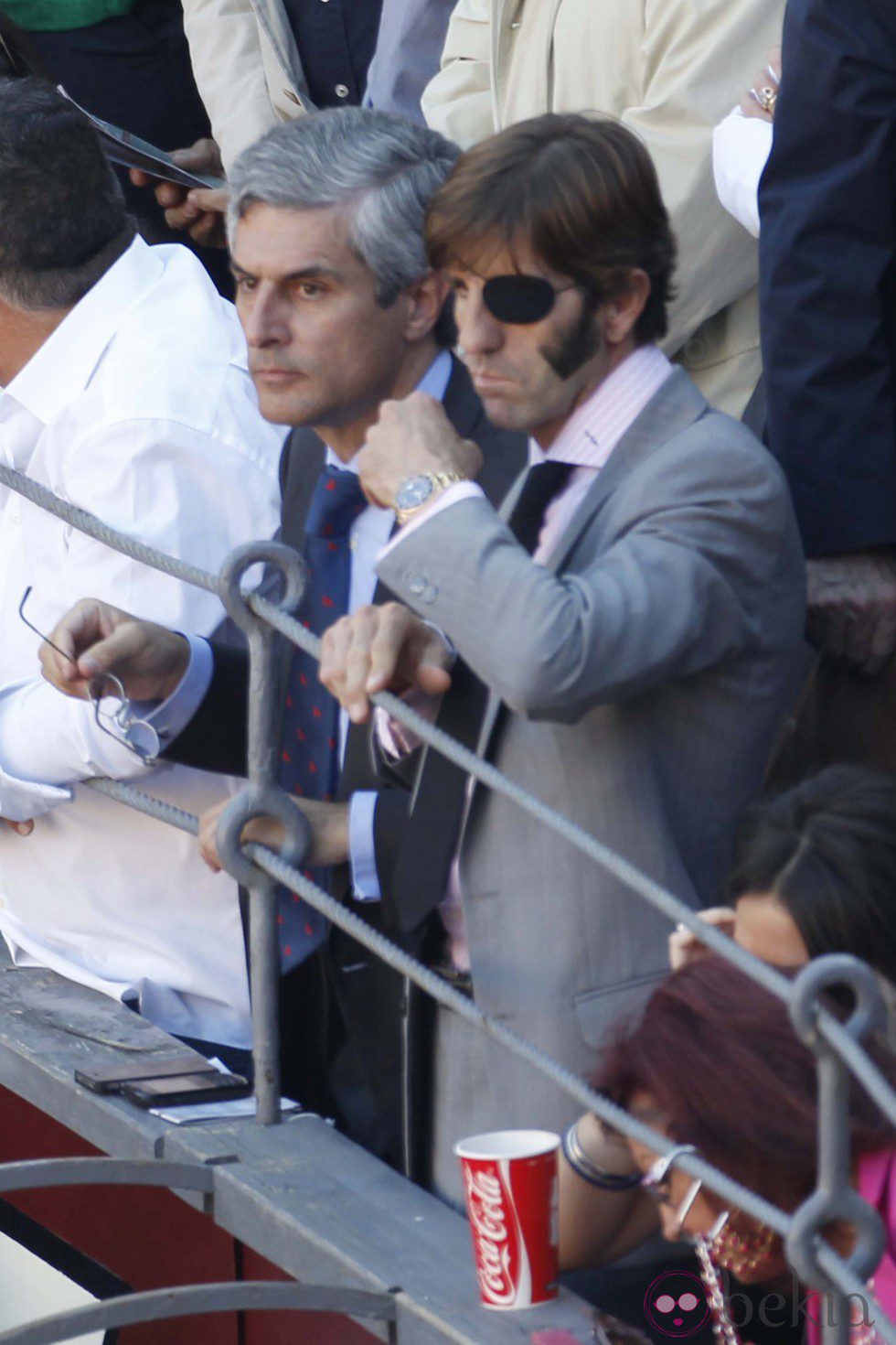 Adolfo Suárez Illana y Juan José Padilla en una corrida de toros de San Isidro 2012