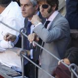 Adolfo Suárez Illana y Juan José Padilla en una corrida de toros de San Isidro 2012