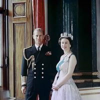 La Reina Isabel II y el Duque de Edimburgo en 1957