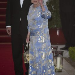 La Reina de Inglaterra en la cena de gala previa a la boda de los Duques de Cambridge