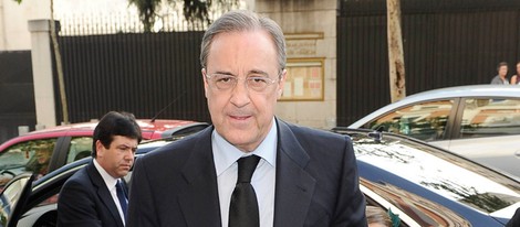 Florentino Pérez en la misa funeral por su mujer María Ángeles Sandoval Pitina