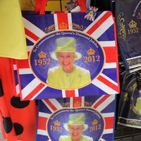 Merchandising para celebrar el Jubilero de la Reina Isabel II