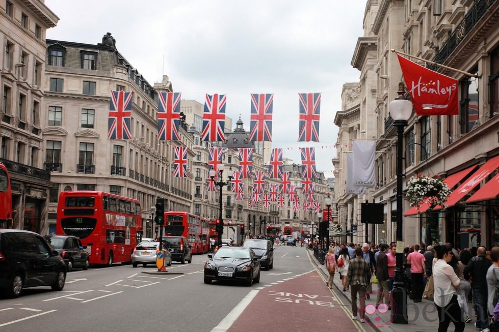 Regent Street, decorada para el Jubileo de la Reina Isabel II