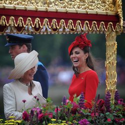 La Duquesa de Cambridge y Camilla durante el Jubileo