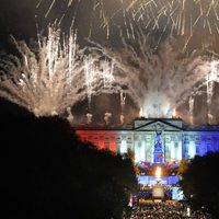 Fuegos artificiales en el concierto del Jubileo de Diamante de la Reina Isabel