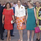 Ana Botella, la Infanta Elena y Esperanza Aguirre en la Corrida de la Beneficencia 2012