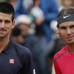 Novak Djokovic y Rafa Nadal en la final de Roland Garros 2012