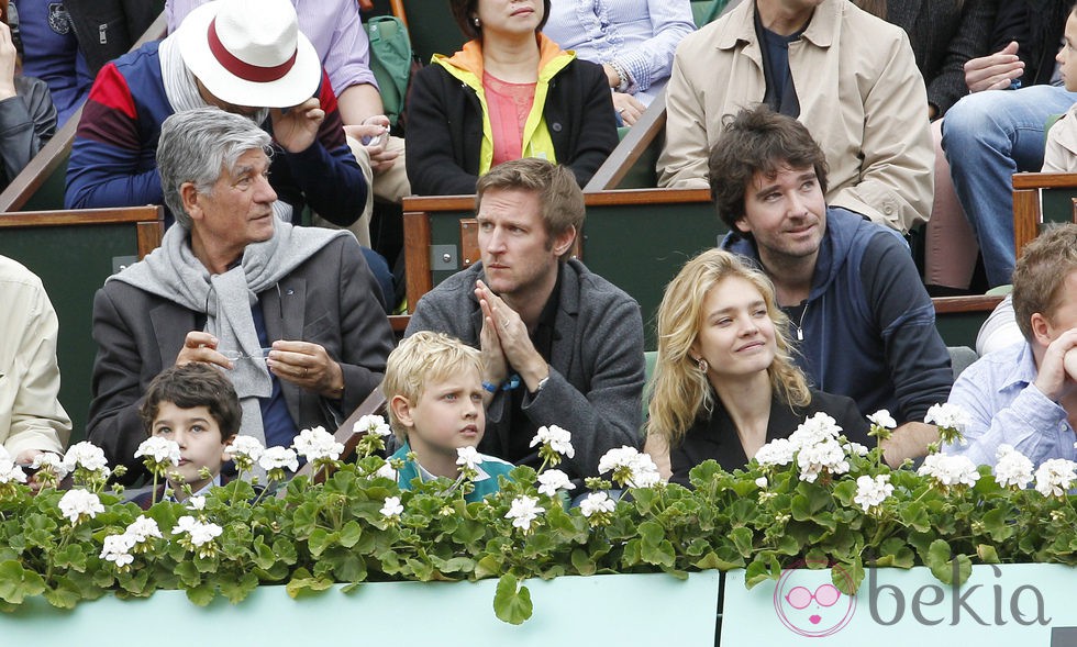 Antoine Arnault y Natalia Vodianova en la final de Roland Garros 2012