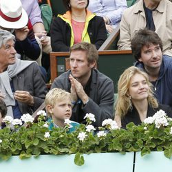 Antoine Arnault y Natalia Vodianova en la final de Roland Garros 2012