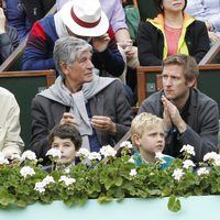 Antoine Arnault y Natalia Vodianova en la final de Roland Garros 2012