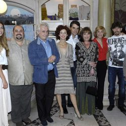 Nazaret Aracil, Juan Manuel Cifuentes, Luis Marco, Marta Belenguer, Xisco Segura, Carmen Maura, Anabel Alonso, Adrián Lastra y Alicia Hermida