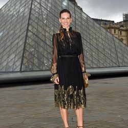 Hilary Swank en el desfile de Ferragamo en París