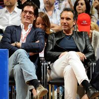 Luis Medina, Marco Severini y Nieves Álvarez en el partido de baloncesto Real Madrid-Barcelona