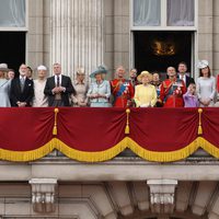 La familia real británica al completo preside las celebraciones de Trooping The Colour en Londres