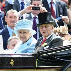 La Reina Isabel y el Duque de Edimburgo en la inauguración de Ascot 2012