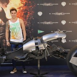 Adrián Rodríguez en la presentación de la moto de Batman en Madrid