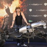 Leandro Rivera en la presentación de la moto de Batman en Madrid