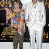 Marujita Díaz y Óscar Lozano en la inauguración de Oh Cabaret