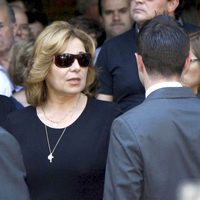 Los padres de Sara Carbonero en el funeral de Santos Arévalo