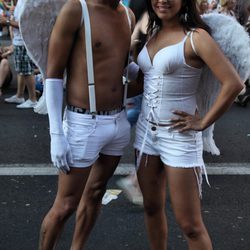 Ángeles en el Orgullo Gay de Madrid