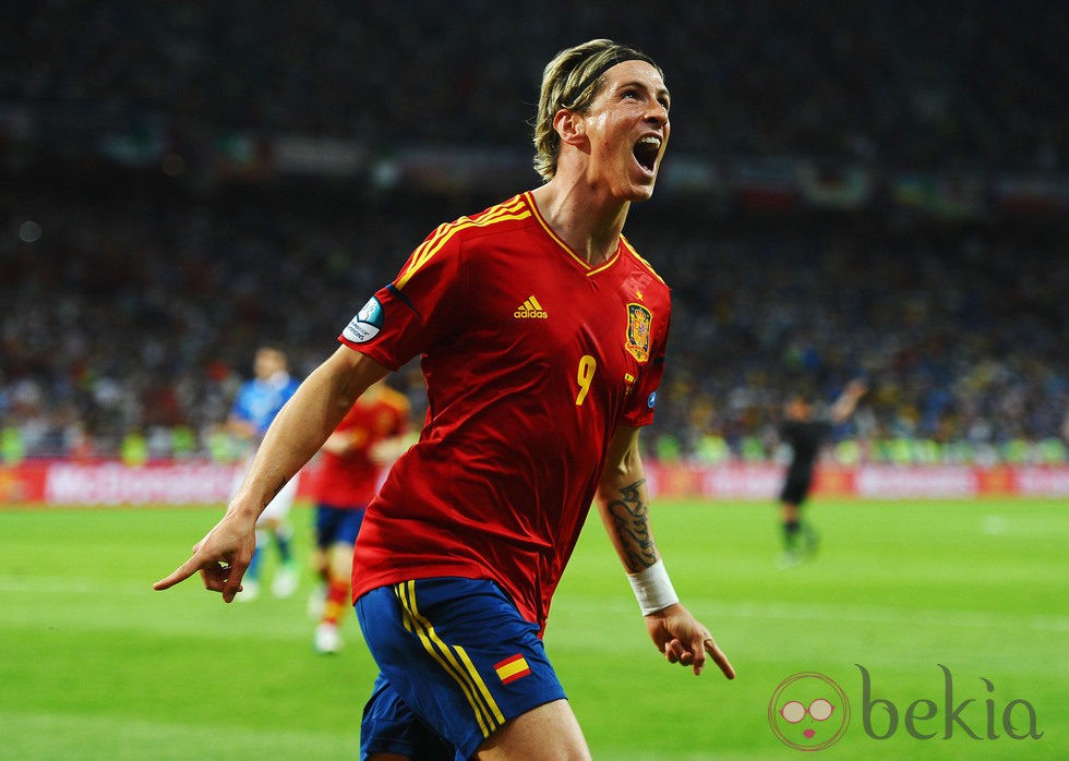 Fernando Torres celebra el tercer gol en la final de la Eurocopa 2012