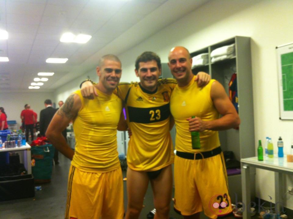 Iker Casillas, Pepe Reina y Víctor Valdés celebran la Eurocopa 2012