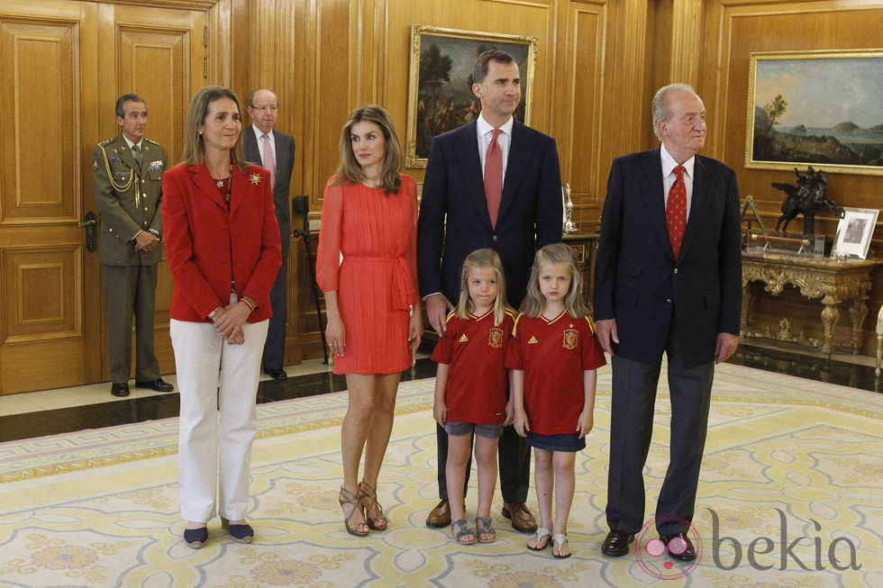 La Familia Real Española en la recepción a la Selección Española en Zarzuela