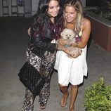 Vanessa Hudgens en el 27 cumpleaños de Ashley Tisdale