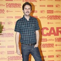 Julián López en el estreno de 'Carmina o revienta'