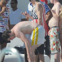 Niall Horan con sus amigos en Marbella