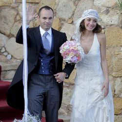 Andrés Iniesta y Anna Ortiz se dan el 'sí quiero' en el Castillo de Tamarit