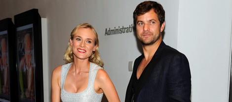 Diane Kruger y su novio Joshua Jackson en la premiere de 'Farerwell, my queen'