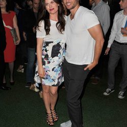 Elizabeth Reaser y Peter Facinelli en el estreno de 'Amanecer. Parte 2' en la Comic-Con 2012