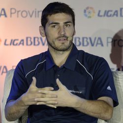 Iker Casillas durante una conferencia ofrecida en Caracas