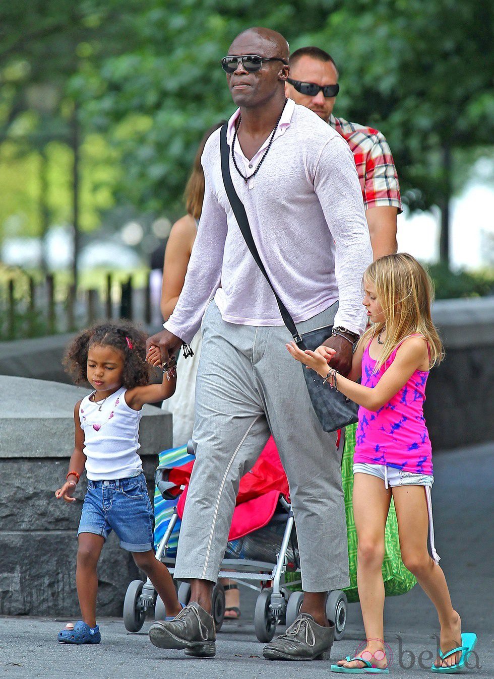 Seal con sus hijas Leni Klum y Lou Samuel en Nueva York