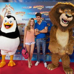 Javier de Miguel y Miriam Pérez en el estreno de 'Madagascar 3' en Madrid