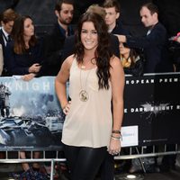 Lucy Jones en el estreno de 'El caballero oscuro: la leyenda renace' en Londres