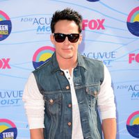 Michael Trevino en la gala Teen Choice Awards 2012 